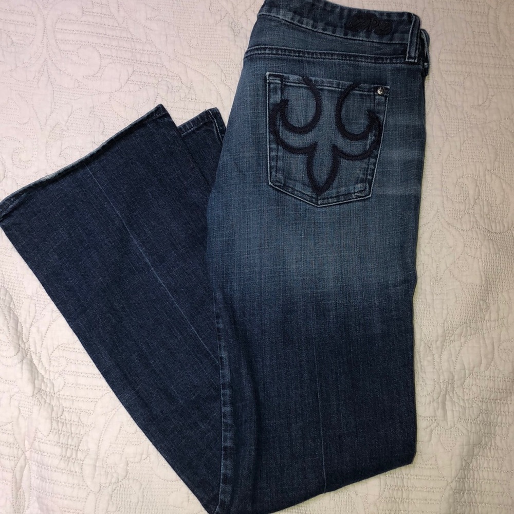 DeLUXE Premium Denim